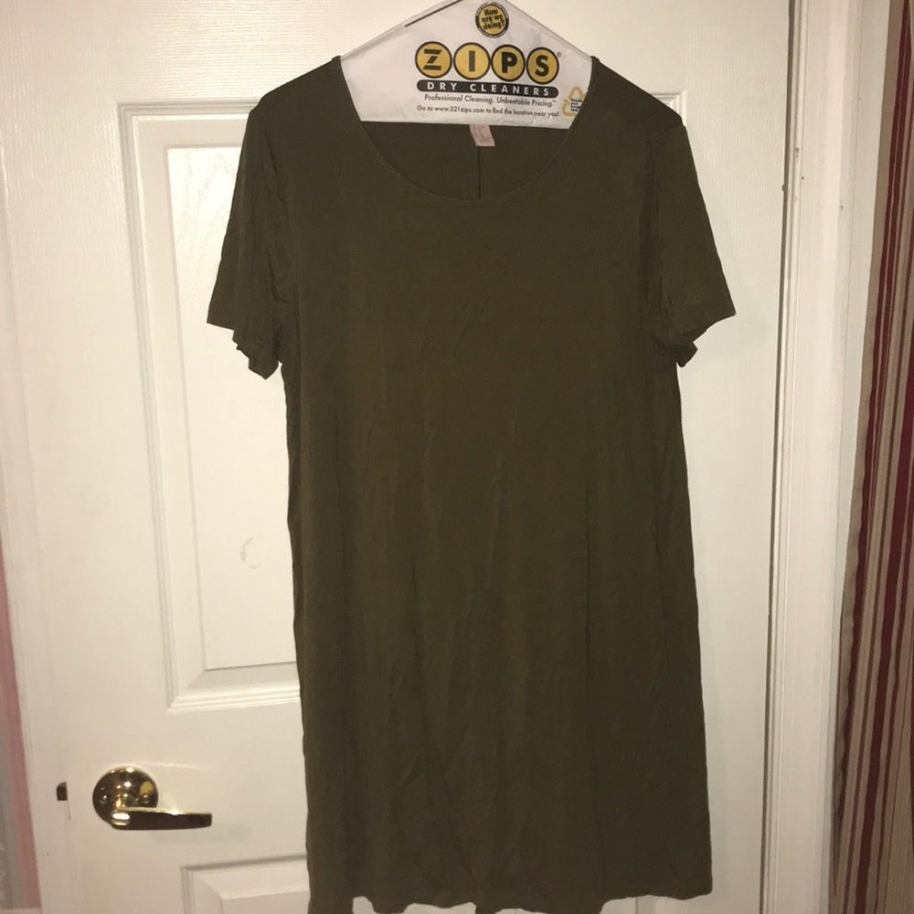 Dark green teeshirt dress